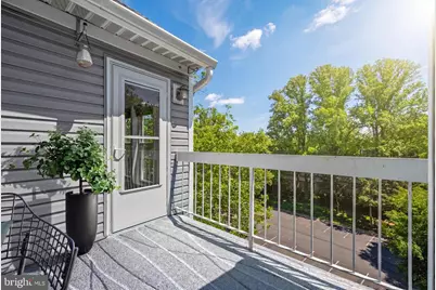 3179 Summit Square Drive #2-E1, Oakton, VA 22124 - Photo 35