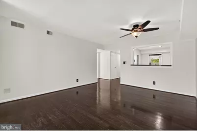 3179 Summit Square Drive #2-E1, Oakton, VA 22124 - Photo 27