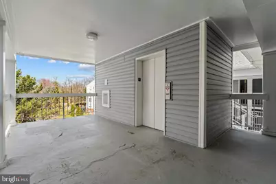 3179 Summit Square Drive #2-E1, Oakton, VA 22124 - Photo 9