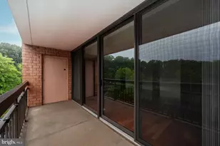 2230 George C Marshall Dr, Falls Church, VA 22043 - Photo 37