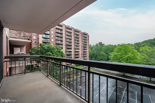 2230 George C Marshall Dr, Falls Church, VA 22043 - Photo 35