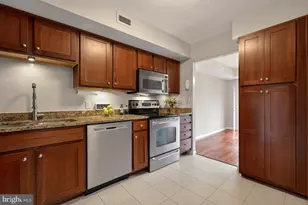 2230 George C Marshall Dr, Falls Church, VA 22043 - Photo 17