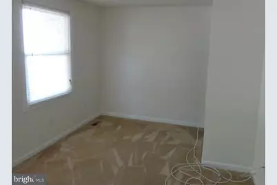 8190 Curving Creek Court, Springfield, VA 22153 - Photo 5