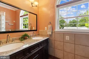 13107 Parson Ln, Fairfax, VA 22033 - Photo 51