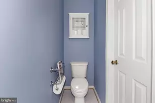 2366 Huntington Station Ct, Alexandria, VA 22303 - Photo 17