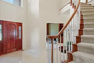 10243 Brittenford Dr, Vienna, VA 22182 - Photo 9