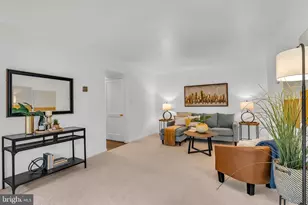 9702 Kingsbridge Dr, Fairfax, VA 22031 - Photo 1