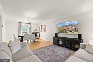 7001 Dunningham Pl, McLean, VA 22101 - Photo 5