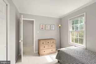 7001 Dunningham Pl, McLean, VA 22101 - Photo 21