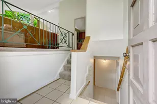8803 Kenilworth Dr, Springfield, VA 22151 - Photo 3