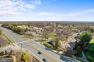 11739 Bowman Green Dr, Reston, VA 20190 - Photo 43