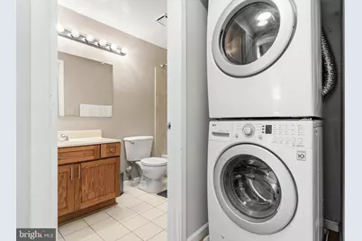 11705 Summerchase Circle, Reston, VA 20194 - Photo 23