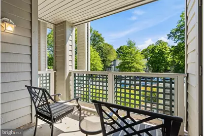 11705 Summerchase Circle, Reston, VA 20194 - Photo 3