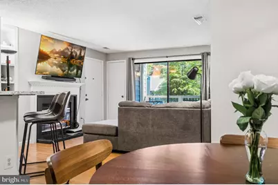 11705 Summerchase Circle, Reston, VA 20194 - Photo 13