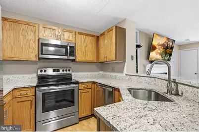 11705 Summerchase Circle, Reston, VA 20194 - Photo 11