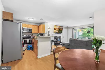 11705 Summerchase Circle, Reston, VA 20194 - Photo 11