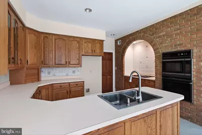 8130 Viola Street, Springfield, VA 22152 - Photo 17