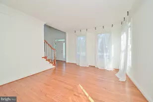 855 Charwhit Ct, Great Falls, VA 22066 - Photo 9