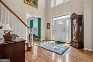7826 Preakness Ln, Fairfax Station, VA 22039 - Photo 3