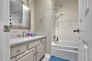 7823 Painted Daisy Dr, Springfield, VA 22152 - Photo 17