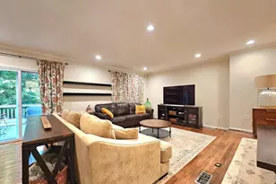 7823 Painted Daisy Dr, Springfield, VA 22152 - Photo 7