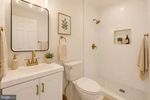 6002 Rixey Dr, Alexandria, VA 22303 - Photo 27