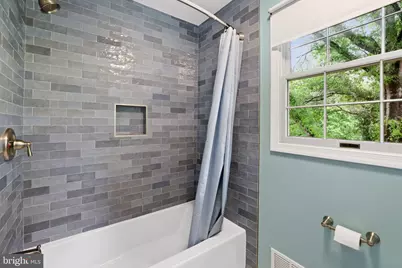 9718 Locust Hill Drive, Great Falls, VA 22066 - Photo 29