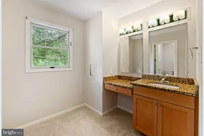 9718 Locust Hill Drive, Great Falls, VA 22066 - Photo 23