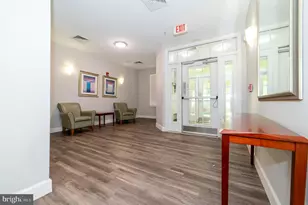 4191 Lochleven Tr, Fairfax, VA 22030 - Photo 7
