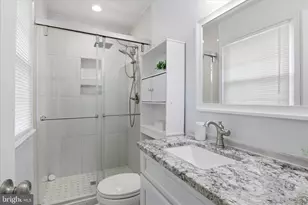 2432 Rockbridge St, Vienna, VA 22180 - Photo 23