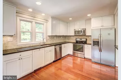 1723 Baldwin Drive, McLean, VA 22101 - Photo 9