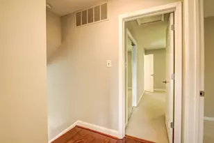 1723 Baldwin Dr, McLean, VA 22101 - Photo 17