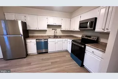 1730 Cy Court, Vienna, VA 22182 - Photo 3