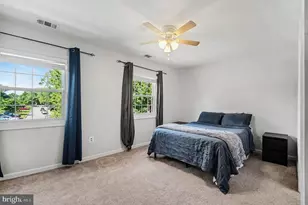 14806 Palmerston Square, Centreville, VA 20120 - Photo 7
