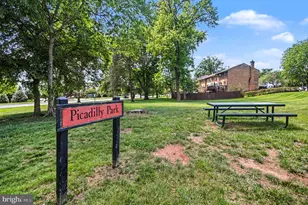 14806 Palmerston Square, Centreville, VA 20120 - Photo 15