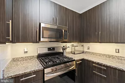 9490 Virginia Center Boulevard #327, Vienna, VA 22181 - Photo 5