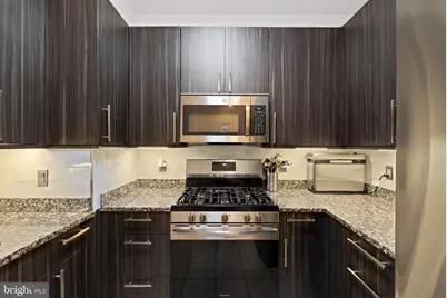 9490 Virginia Center Boulevard #327, Vienna, VA 22181 - Photo 3