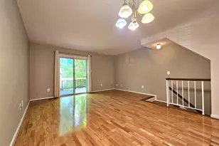 7664 Northern Oaks Ct, Springfield, VA 22153 - Photo 9