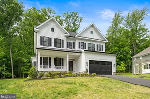 9317 Convento Terrace, Fairfax, VA 22031 - Photo 3