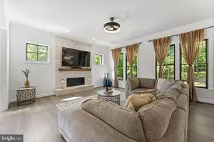 9317 Convento Terrace, Fairfax, VA 22031 - Photo 15