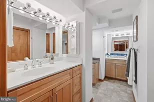 8900 Camfield Dr, Alexandria, VA 22308 - Photo 41