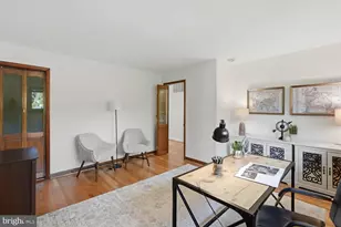 8900 Camfield Dr, Alexandria, VA 22308 - Photo 25