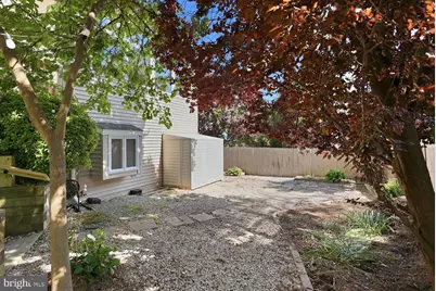 8900 Camfield Drive, Alexandria, VA 22308 - Photo 59