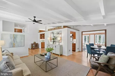 8900 Camfield Drive, Alexandria, VA 22308 - Photo 3