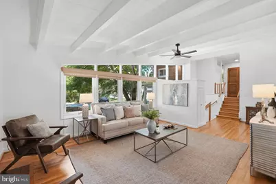 8900 Camfield Drive, Alexandria, VA 22308 - Photo 7
