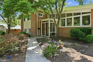 8900 Camfield Dr, Alexandria, VA 22308 - Photo 1