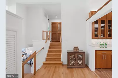 8900 Camfield Drive, Alexandria, VA 22308 - Photo 19