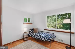 8900 Camfield Dr, Alexandria, VA 22308 - Photo 21