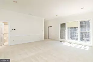 11032 Popes Head Rd, Fairfax, VA 22030 - Photo 19