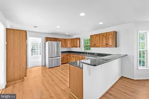 2626 Iron Forge Rd, Herndon, VA 20171 - Photo 13